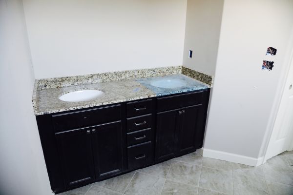 Granite Bathroom Remodeling in Noblesville